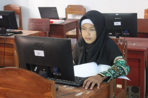 Ujian Penerimaan Santri Baru Berbasis Komputer